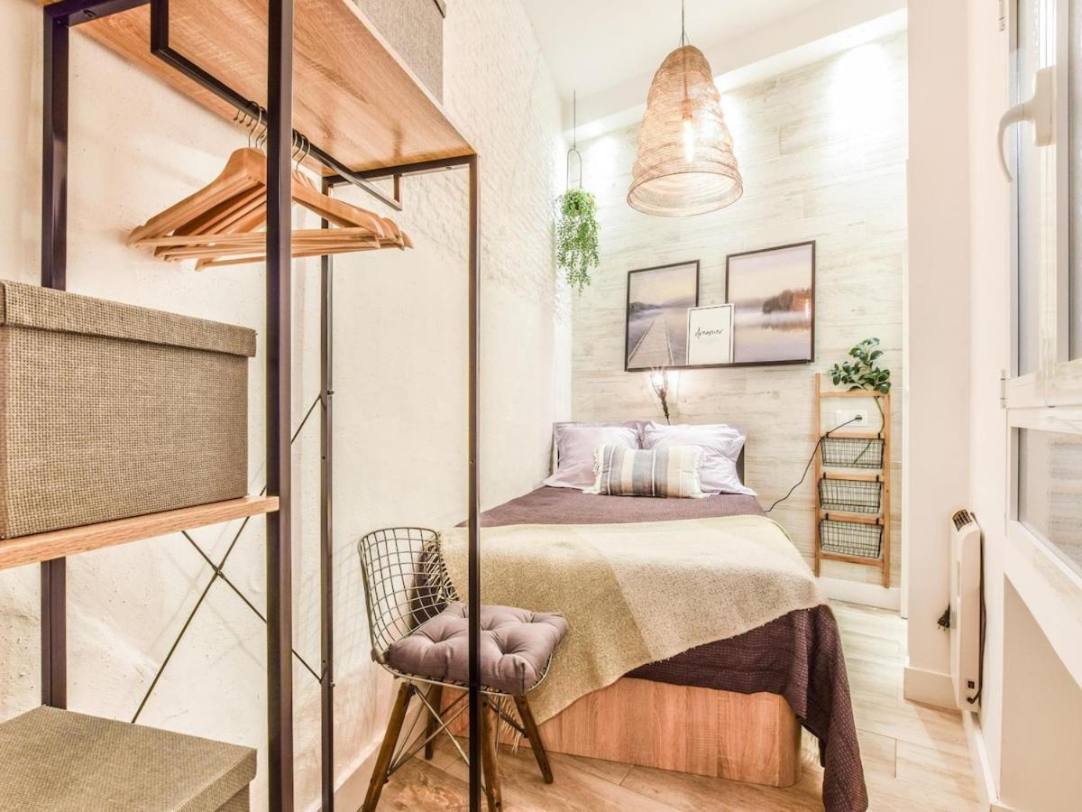 Apartamento Plaza De Lavapies Alquiler Temporal มาดริด ภายนอก รูปภาพ
